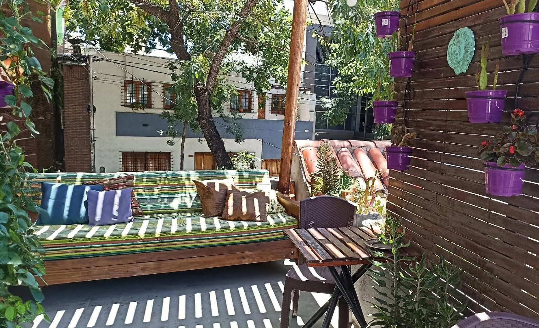 Pequena Estacion B&B location